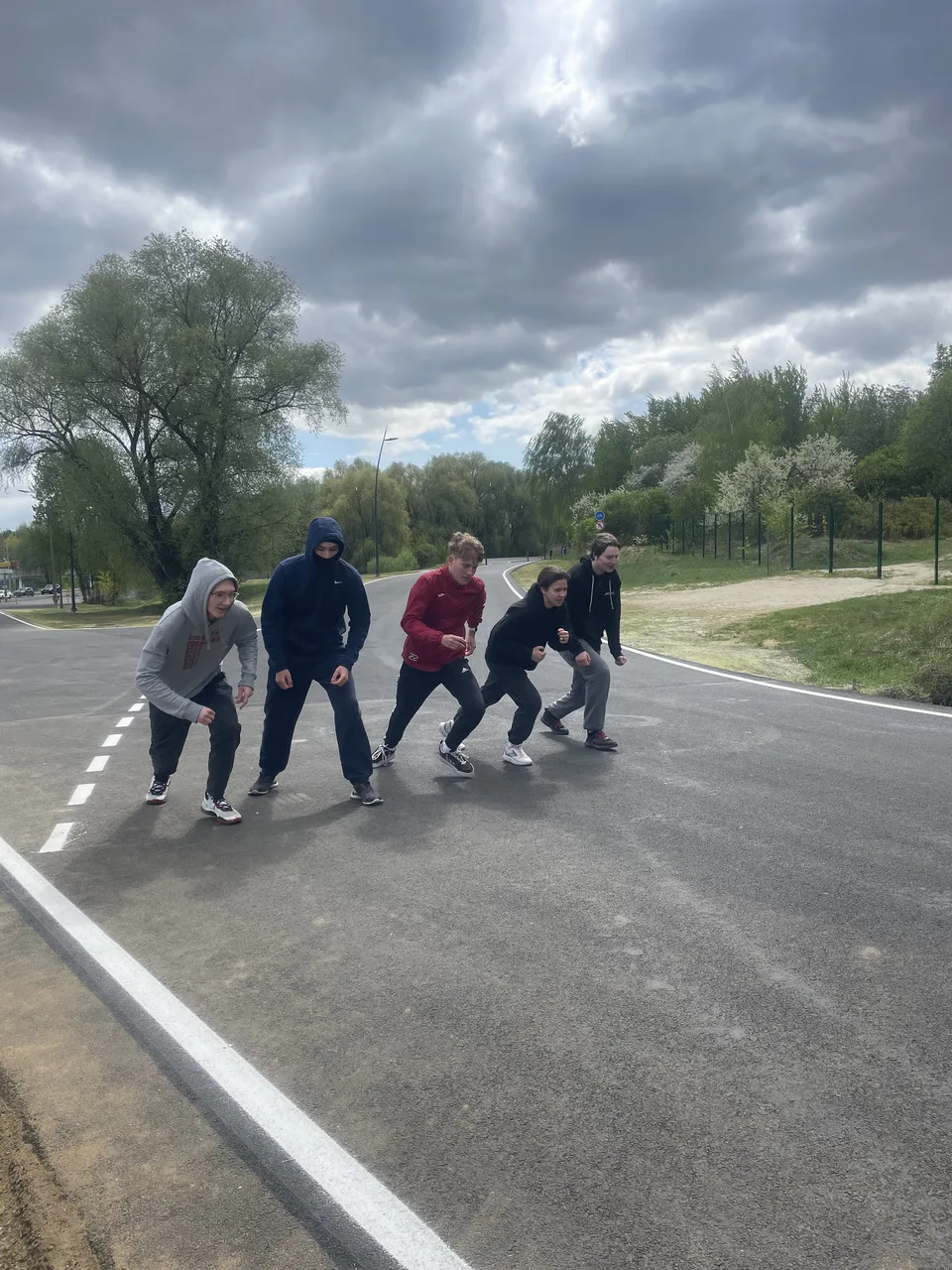 Студенческий забег: спорт, единство и вдохновение!