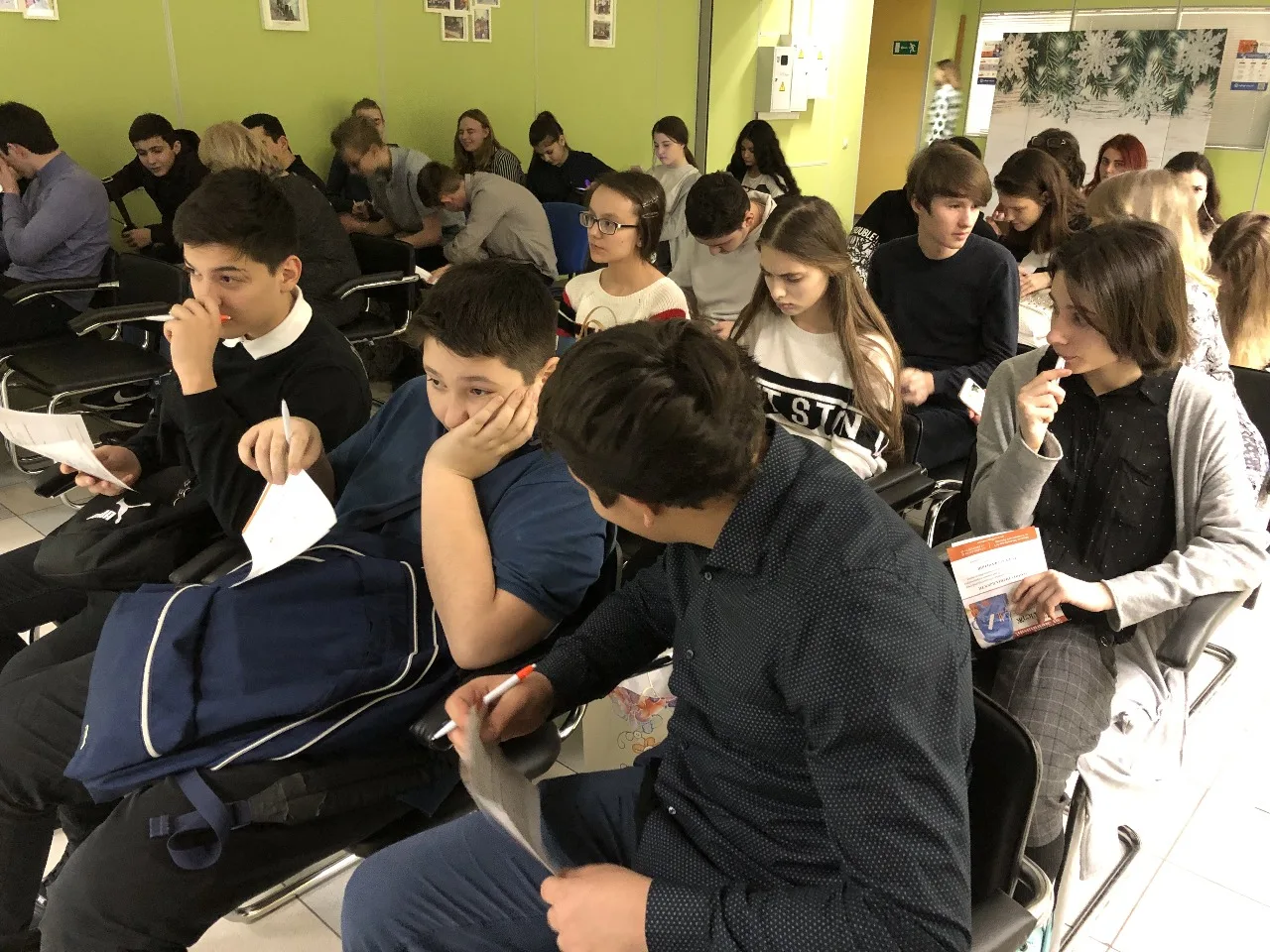 Лекция по профориентации от партнера КЭСИ - Компании Superjob