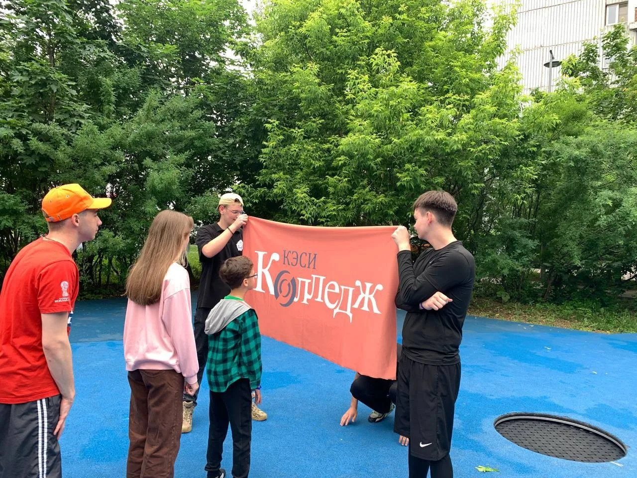 Проект «Лето в Москве, все на улицу»
